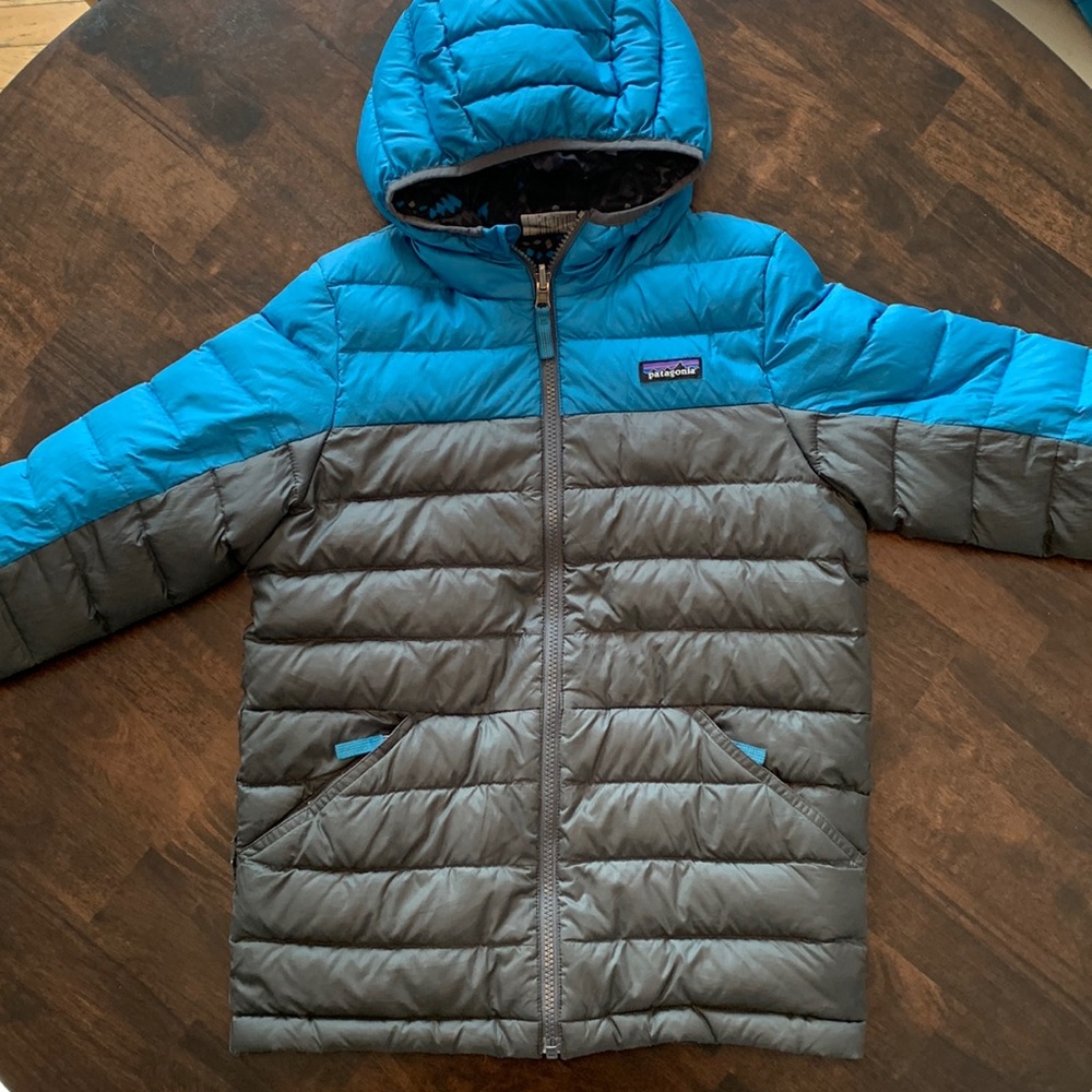 Patagonia Boys 12 Reversible Nano Puff Hoodie Jacket